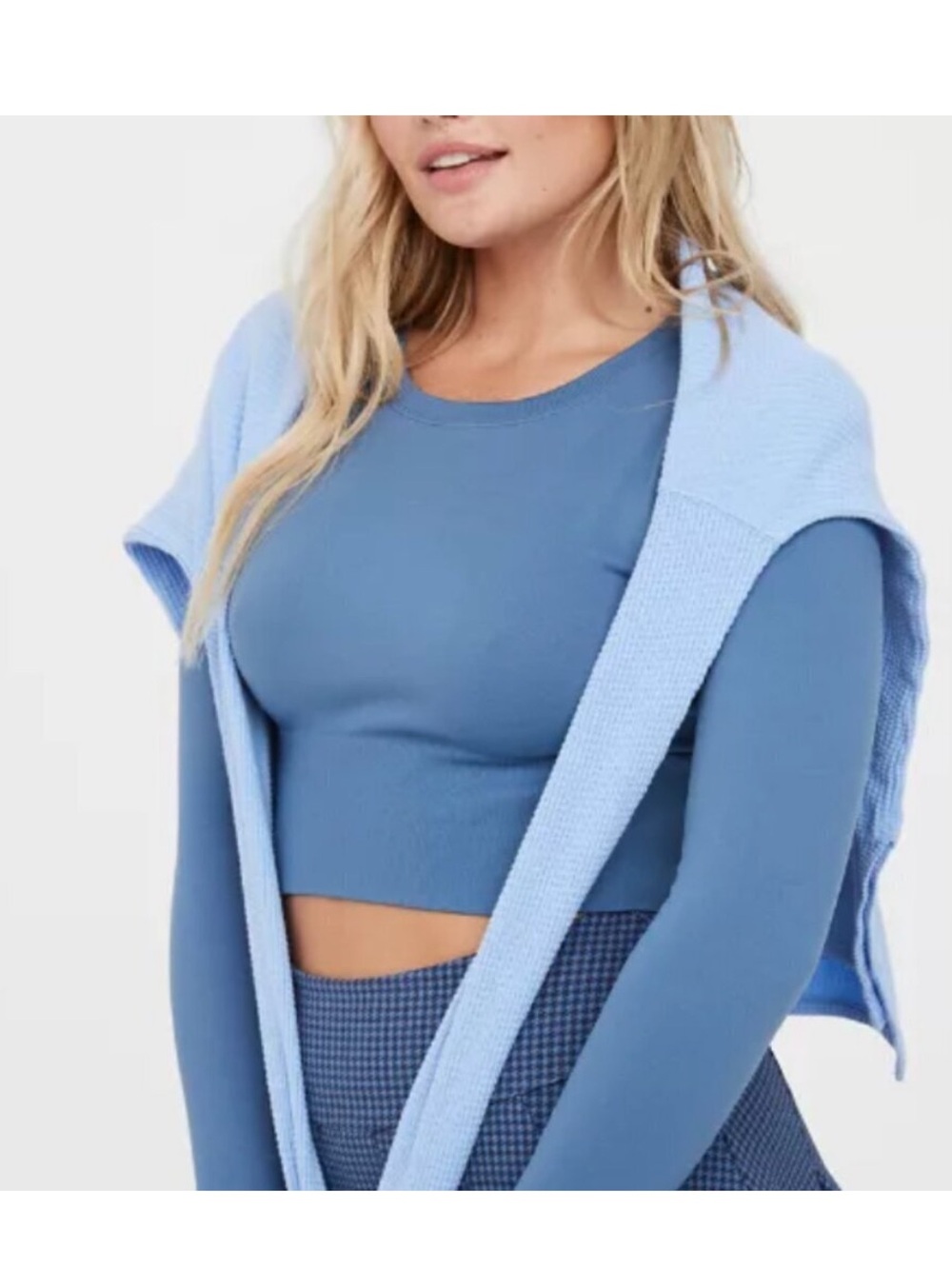 Offline by Aerie Sidewalk Seamless Ling Sleeve Cropped Top. NWT. Blue